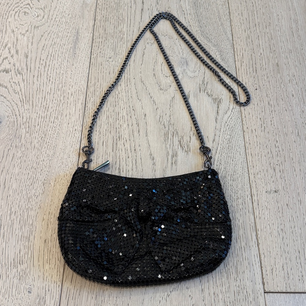 Express Mesh Bow Clutch with Detachable Metal Crossbody Chain